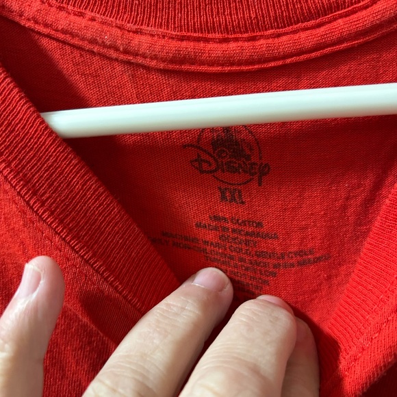 Disneyland Red Holiday Graphic Tee - Picture 4 of 5